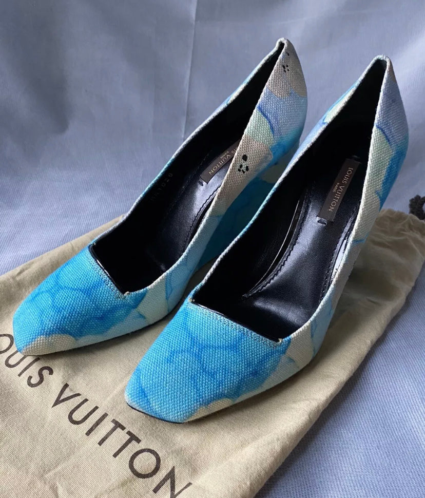 Louis Vuitton Printed Canvas Floral High Wedge Heels Pump Blue Size 4uk/ 37eu