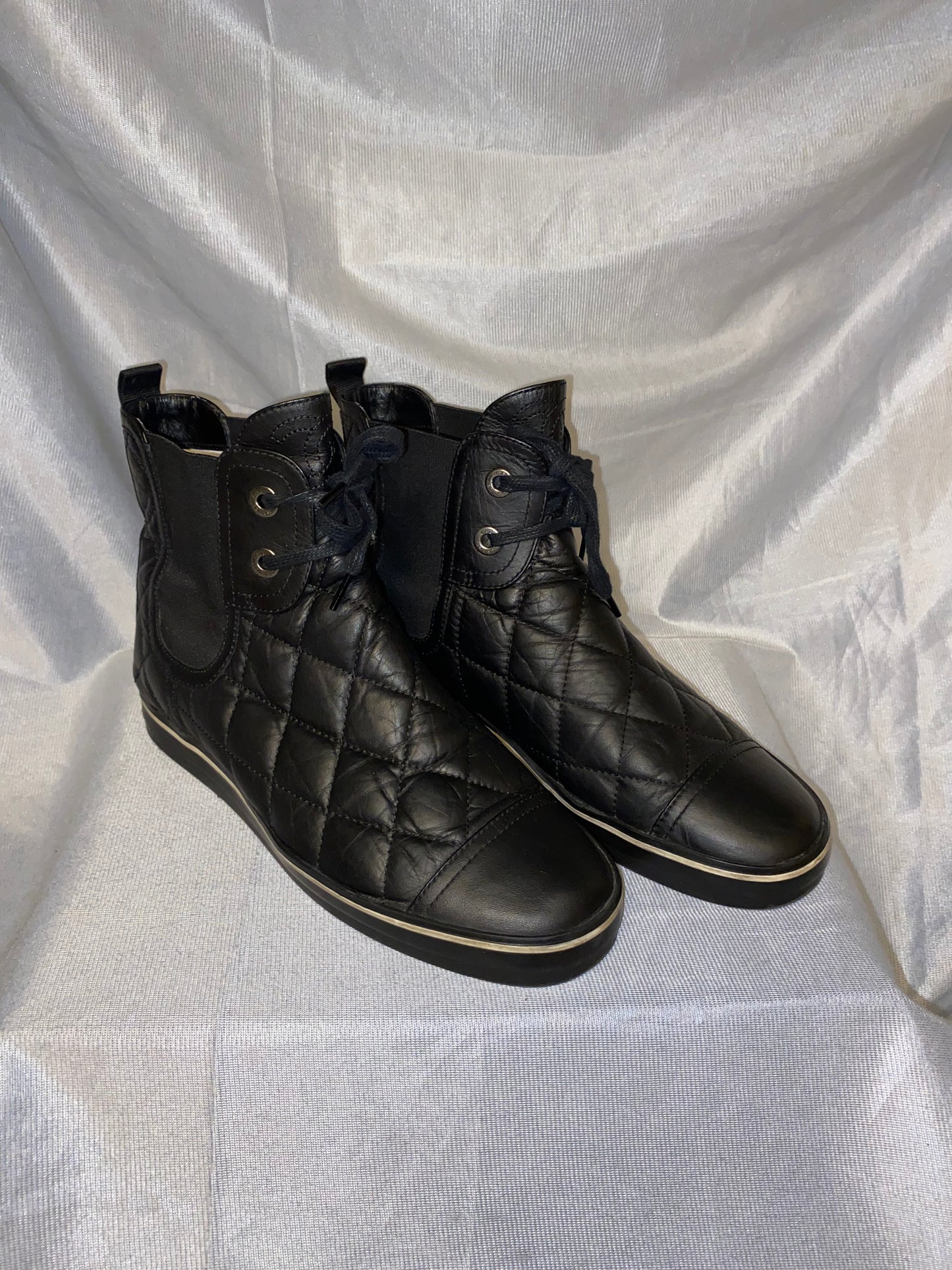 Chanel Black Leather Matelasse Flat Ankle Boots High Top Sneakers 38eu 5uk